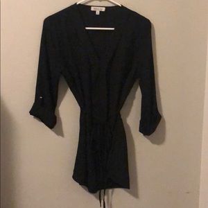 Black tunic with waist tie size M